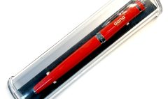 Pen in box 01