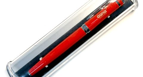 Pen in box 01